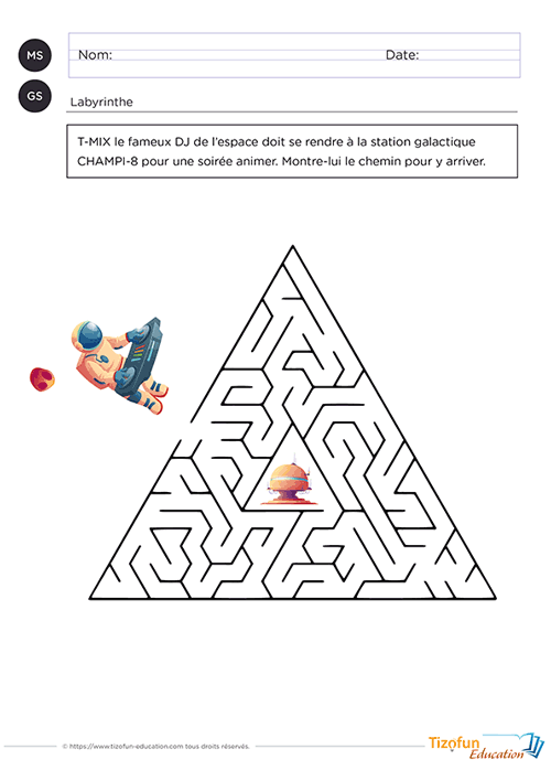Activité de labyrinthe triangulaire à imprimer pour la maternelle proposant un parcours vers une station spatiale afin de développer le repérage spatial, l'observation et le raisonnement logique en MS et GS.